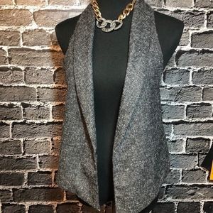 GRAY CABI VEST M